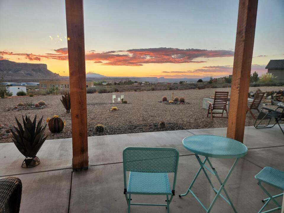 Lake Powell Sunrise Villa By Antelope Canyon Big Water Ngoại thất bức ảnh
